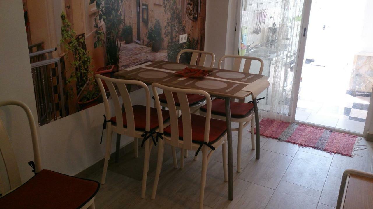 Madamme Curie Apartment Torrevieja Extérieur photo